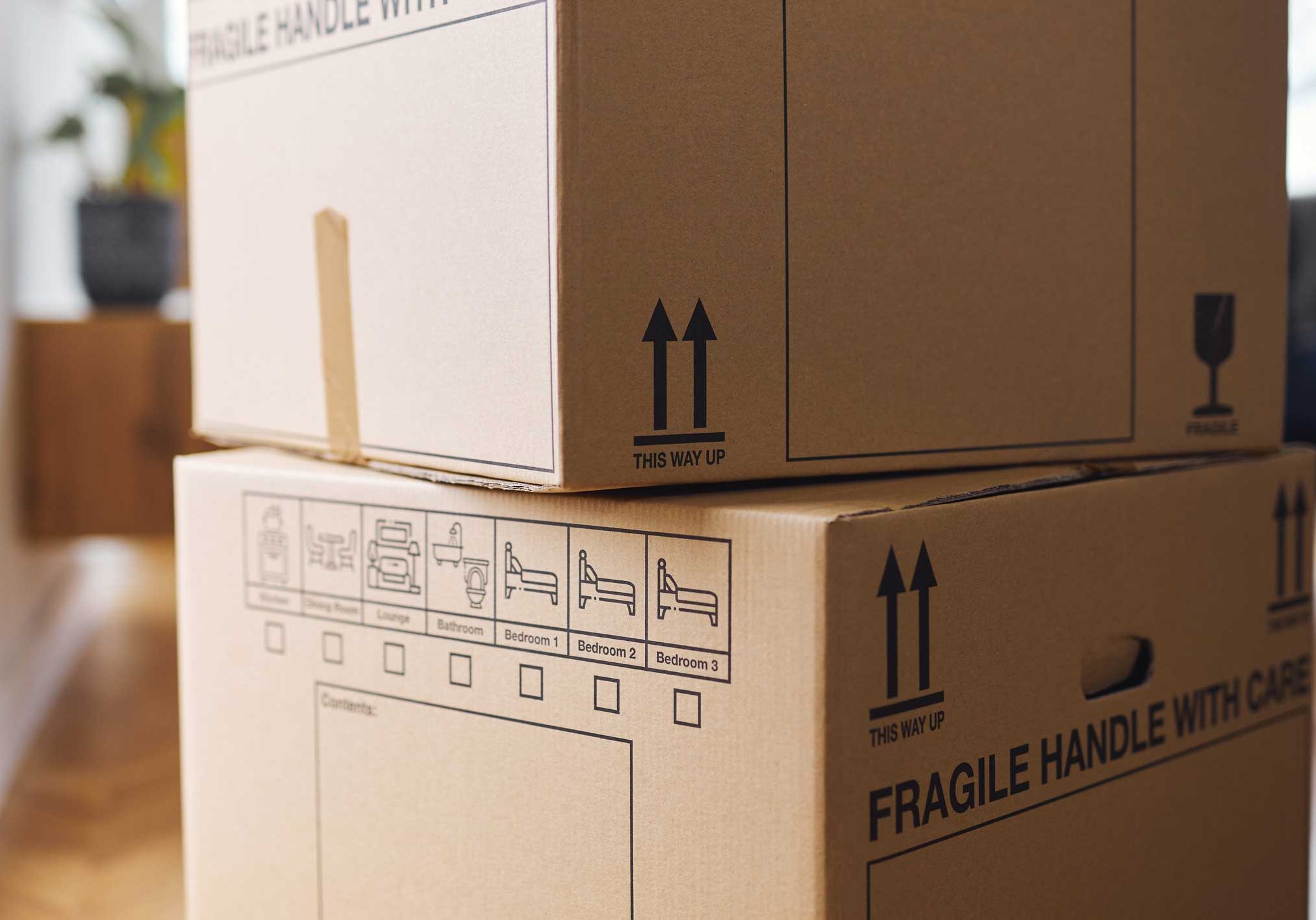 dreamstime_m_206496569 Packing Services